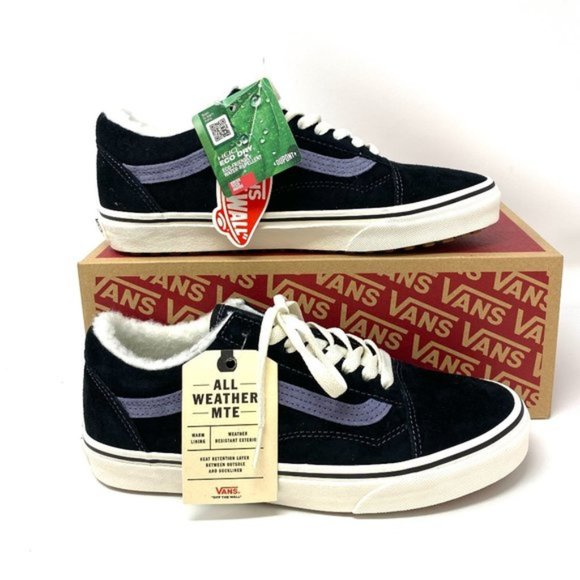 Vans Shoes - 💖MEGA SALE💖VANS Old Skool MTE Black Suede Faux Fur Women's Size VN0A348FI2J